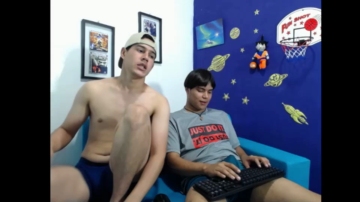 Boys_Bi  20-11-2021 video daddysgirl